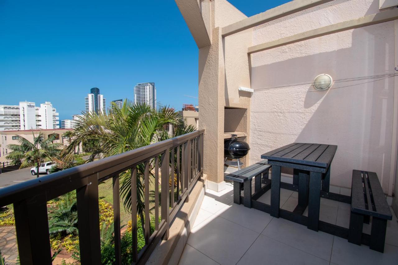 11 The Shades Umhlanga Rocks Apartment Durban Ngoại thất bức ảnh